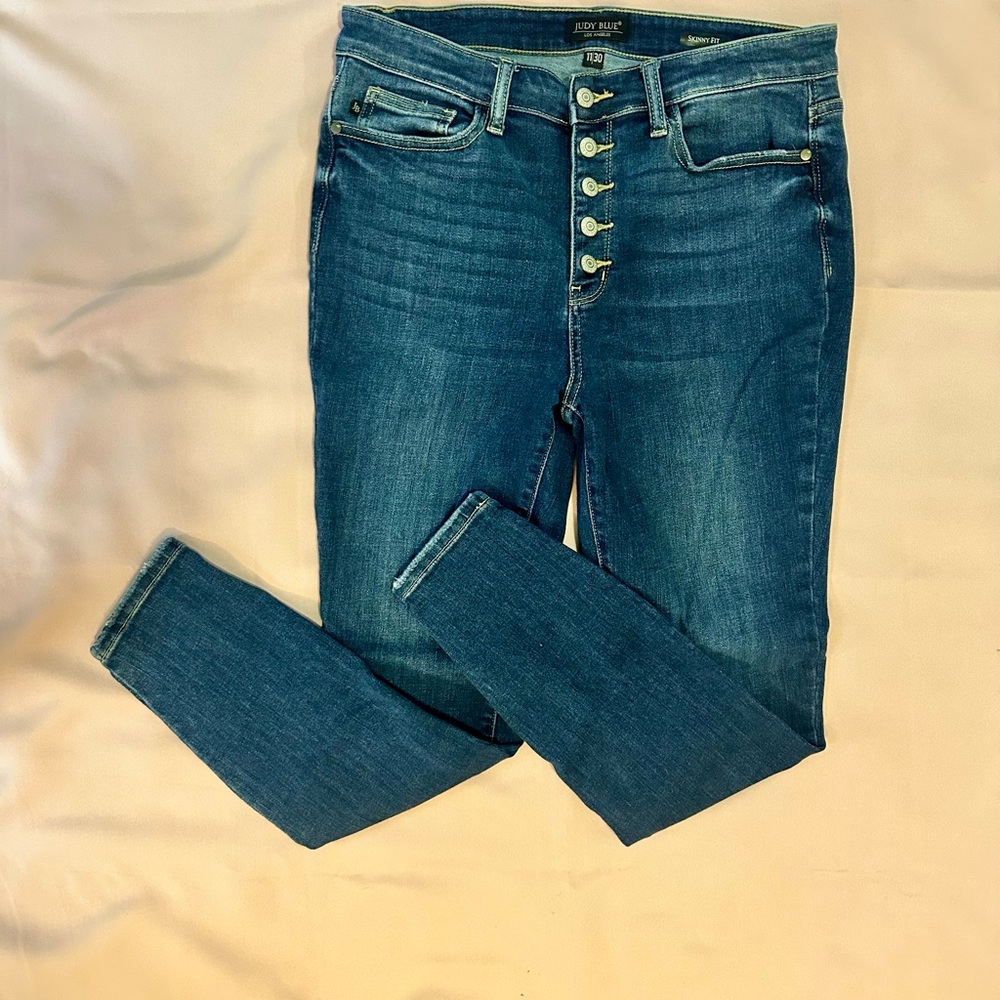 Judy Blue Button Fly Skinny Jeans - 11/30